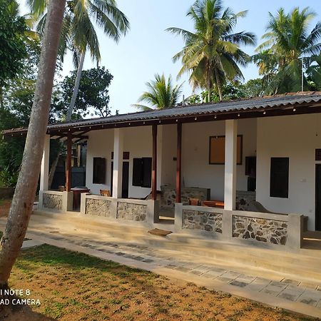 Priyanka Villa Bentota Extérieur photo