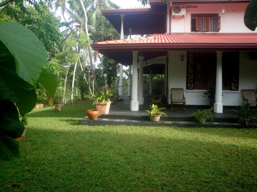 Priyanka Villa Bentota Chambre photo